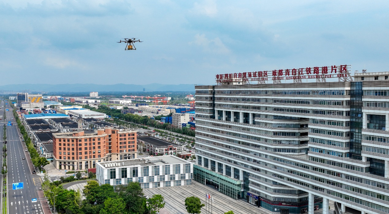 低空2024: 低空经济多领域展现强劲势头