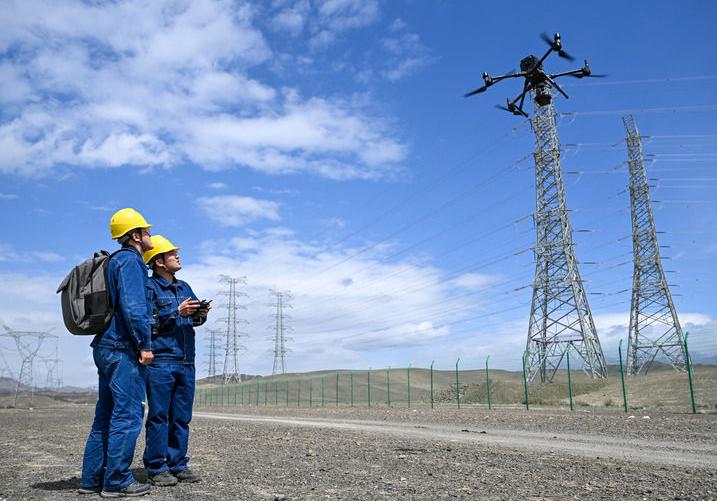 “政策+場景”雙翼賦能：低空經(jīng)濟(jì)加速“起飛”